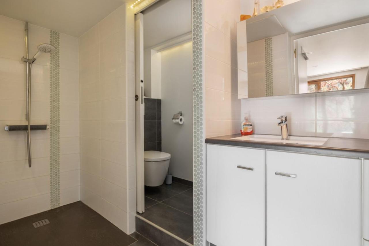 La Tour 74 Apartment โธนส์ ภายนอก รูปภาพ