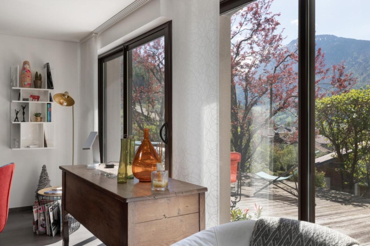La Tour 74 Apartment โธนส์ ภายนอก รูปภาพ
