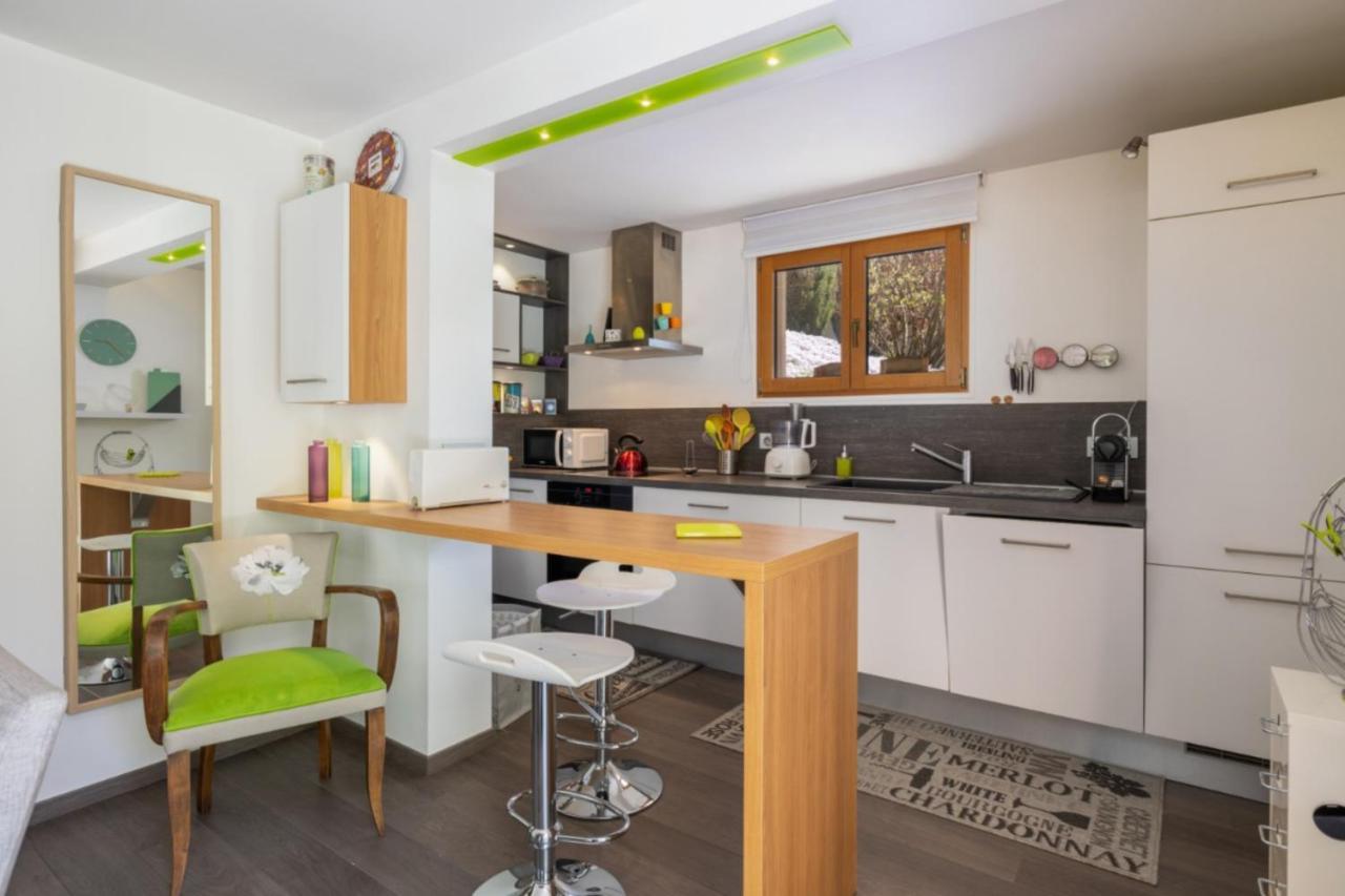 La Tour 74 Apartment โธนส์ ภายนอก รูปภาพ
